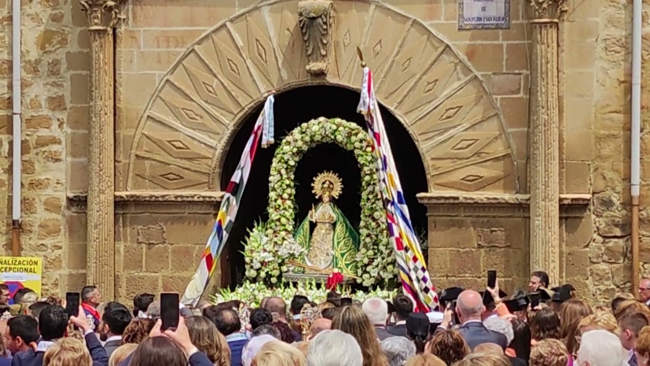 Ibros virgen de los Remedios (Remediadora) Patrona en su día grande 3 de mayo 2022