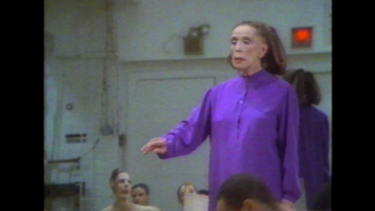 Martha Graham Teaching (clip from from 'The McNeil Lehrer Report', 1984)