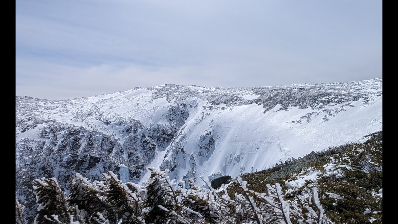 Skiing Mt Washington: Summit to Lot