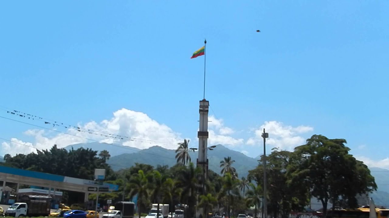 SIRENA DEL MEDIO DIA, MONUMENTO BANDERA IBAGUE.