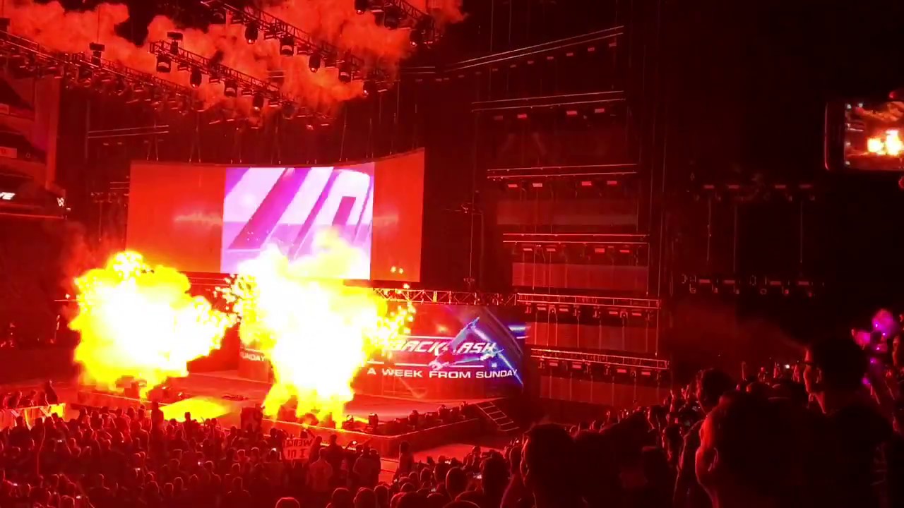 Smackdown Live Opening Pyro LIVE || WWE Smackdown Live at The O2 in London, UK 2017