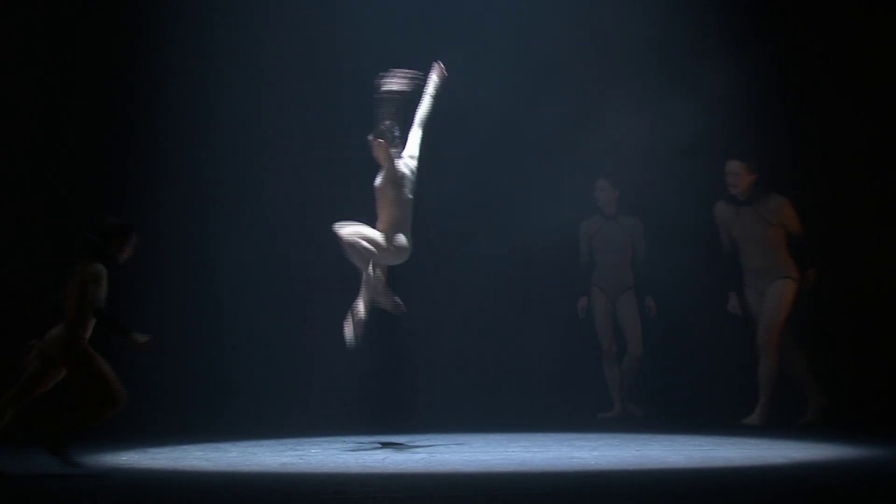 McGregor / Richter: Woolf Works (The Royal Ballet)