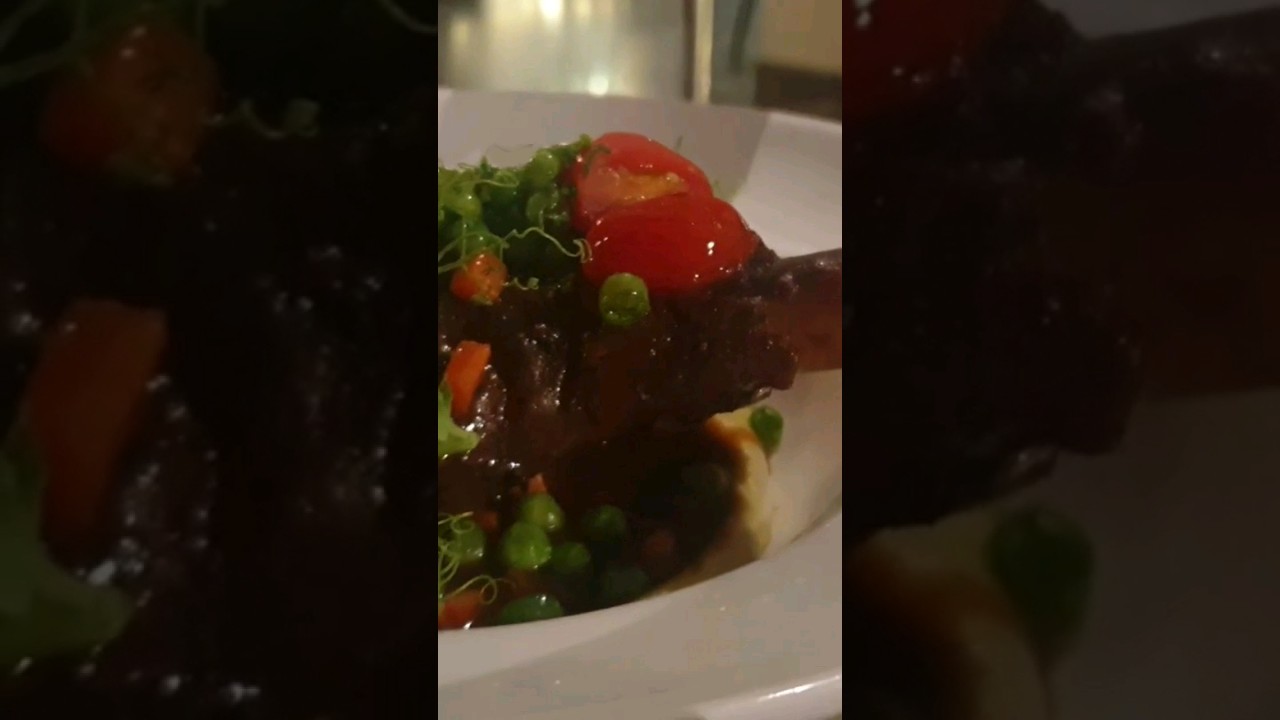 Lamb Shank with Red Wine 