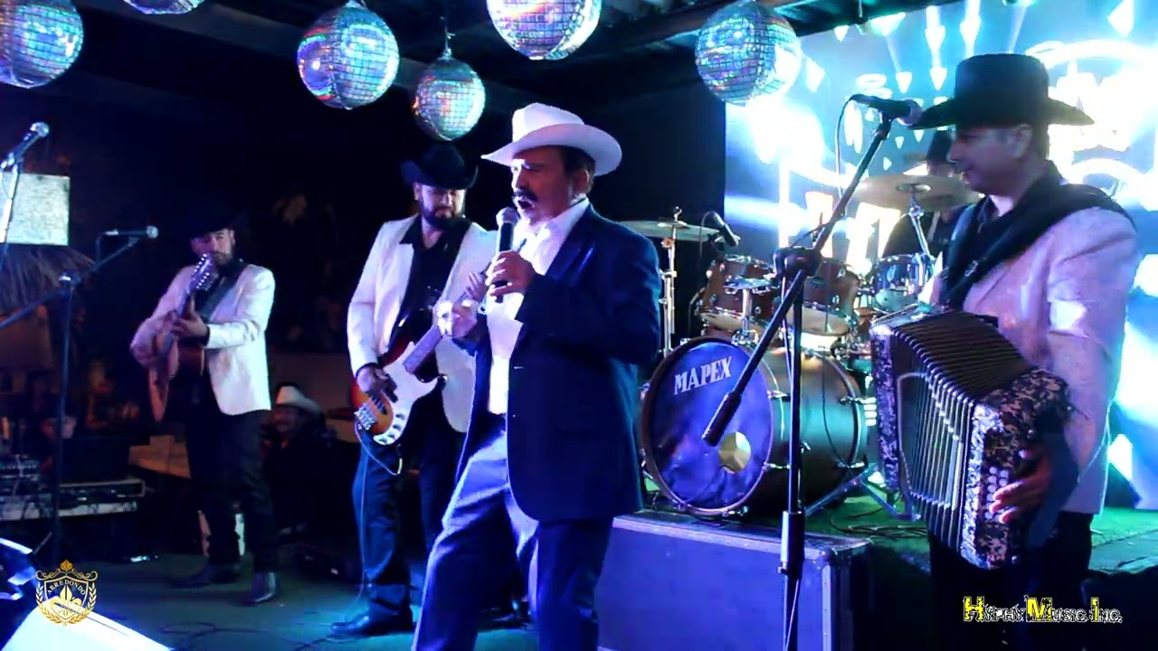 Nicasio Quintero- Los Laureles ( Video En Vivo)