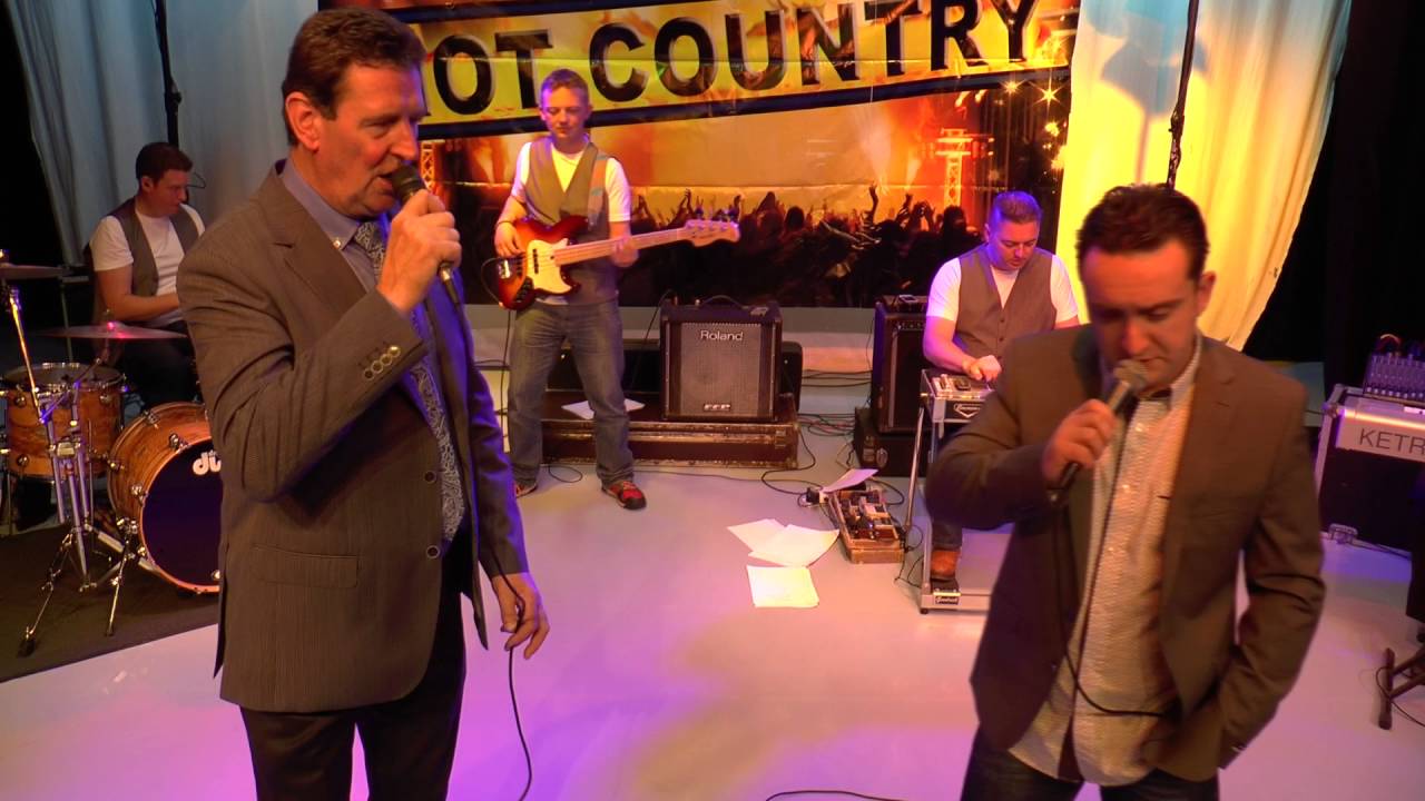 Mick Flavin & Kevin Logue   A Few Ole Country Boys