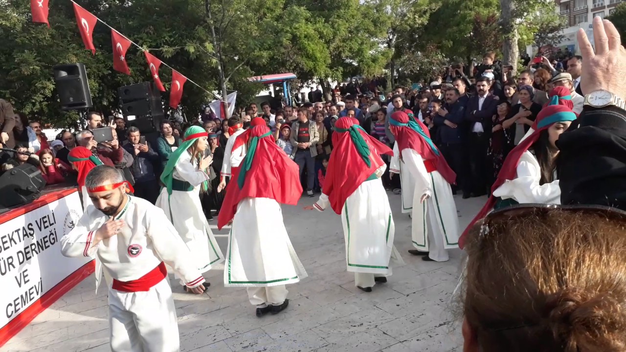 Hacı Bektaş Veli Kültür Derneği Ve Cemevi Telli Turnam Semah Ekibi
