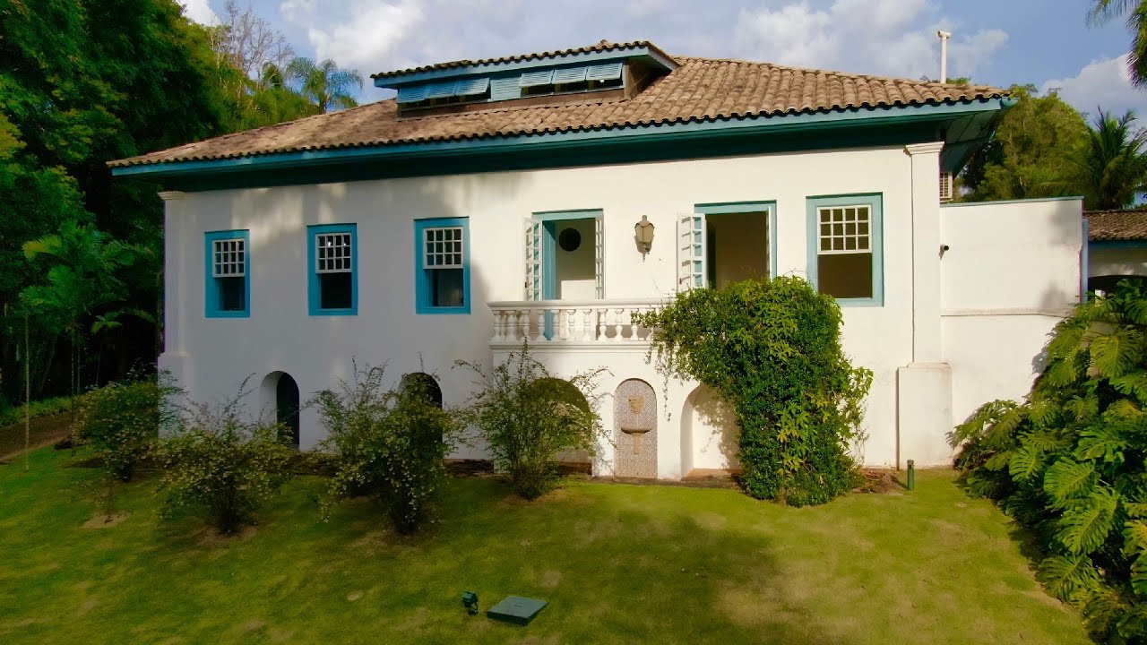 Casarão centenário à venda