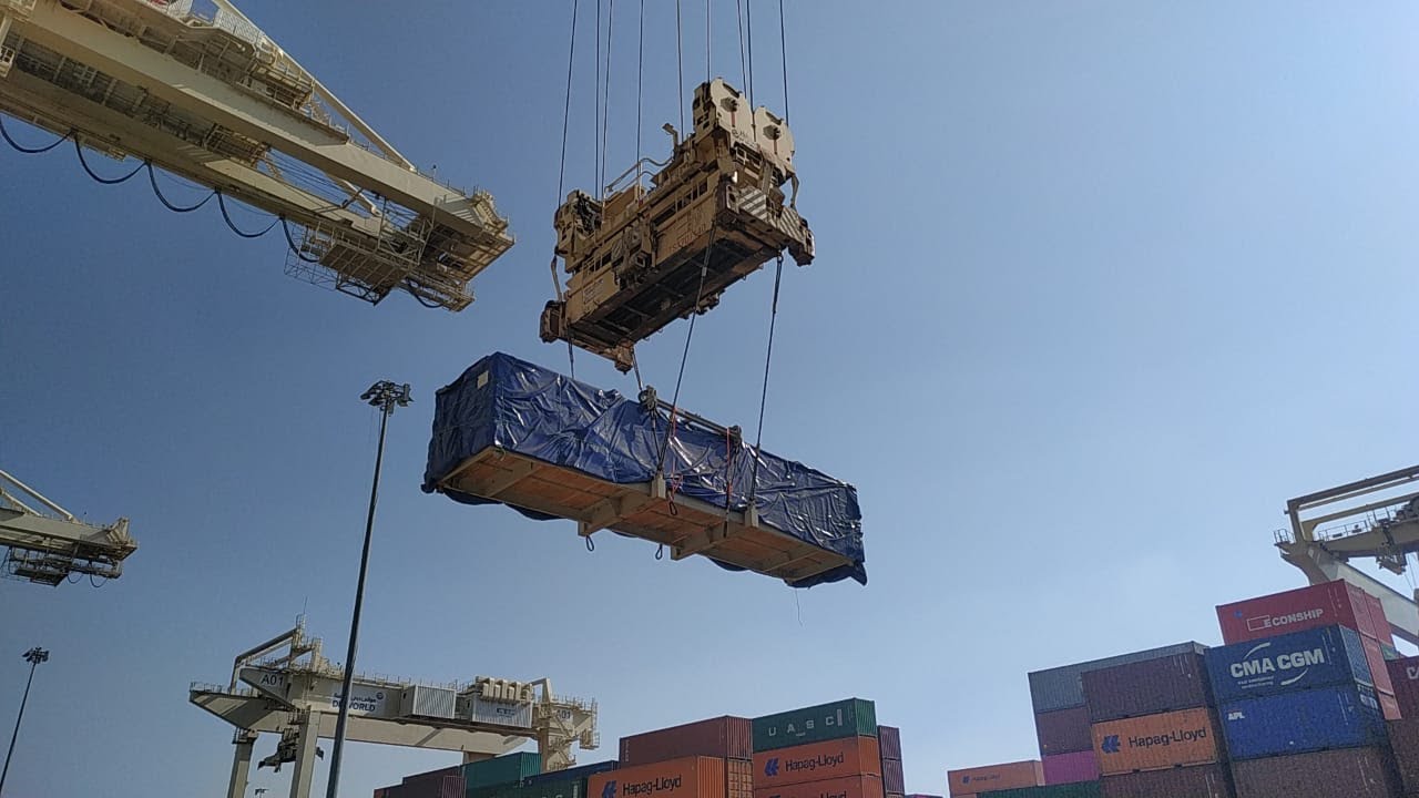 SABELATRANS SHIPPING GLOBAL FZE - HOW TO LOAD BREAKBULK CARGO ON CONTAINER VESSEL