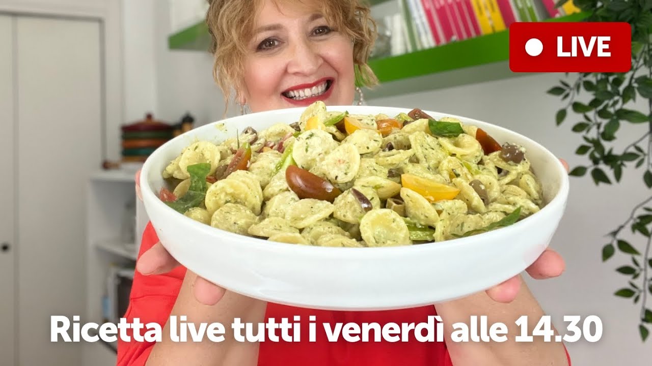 Con pochi soldi un piatto perfetto per l’estate: orecchiette al pesto di erbe aromatiche 🌿
