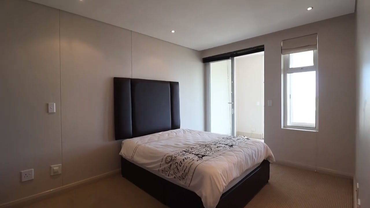 Seaside Elegance with Breathtaking Views &ndash; Spacious 2-Bedroom Oasis in Lagoon Beach