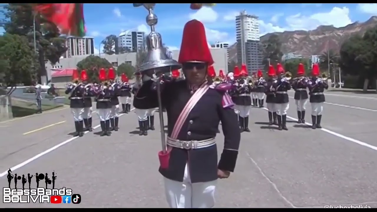 Colegio Militar GUALBERTO VILLARROEL ANIVERSARIO 2025