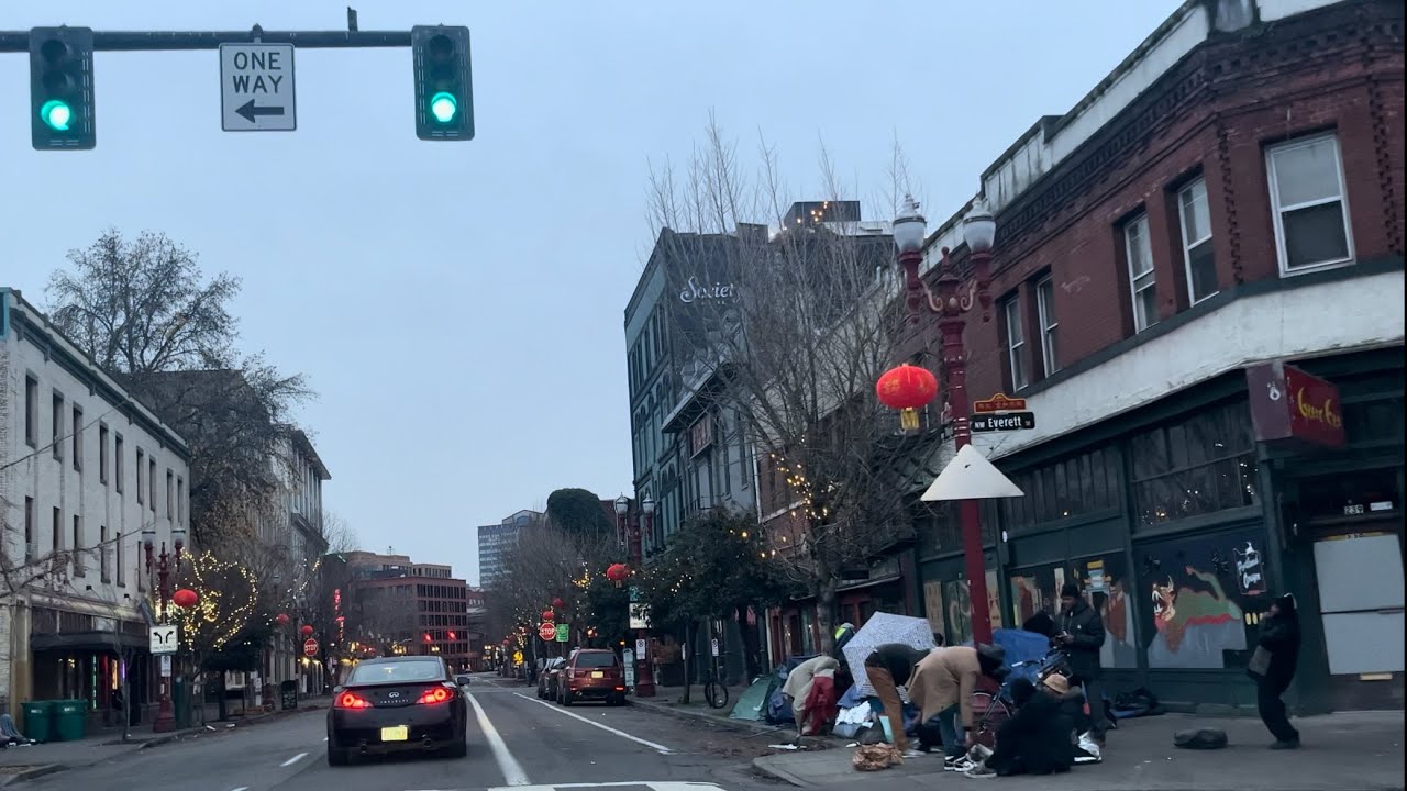 Downtown Portland Streets - Old Town Chinatown
