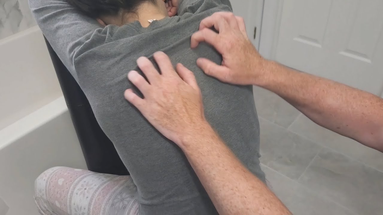 ASMR Relaxing Back Massage Scratching and Rubbing #sleep #relax #massage #calming #back #scratching