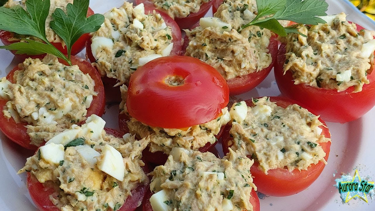Ricetta: Pomodori ripieni con tonno e uova. Antipasti freddi.