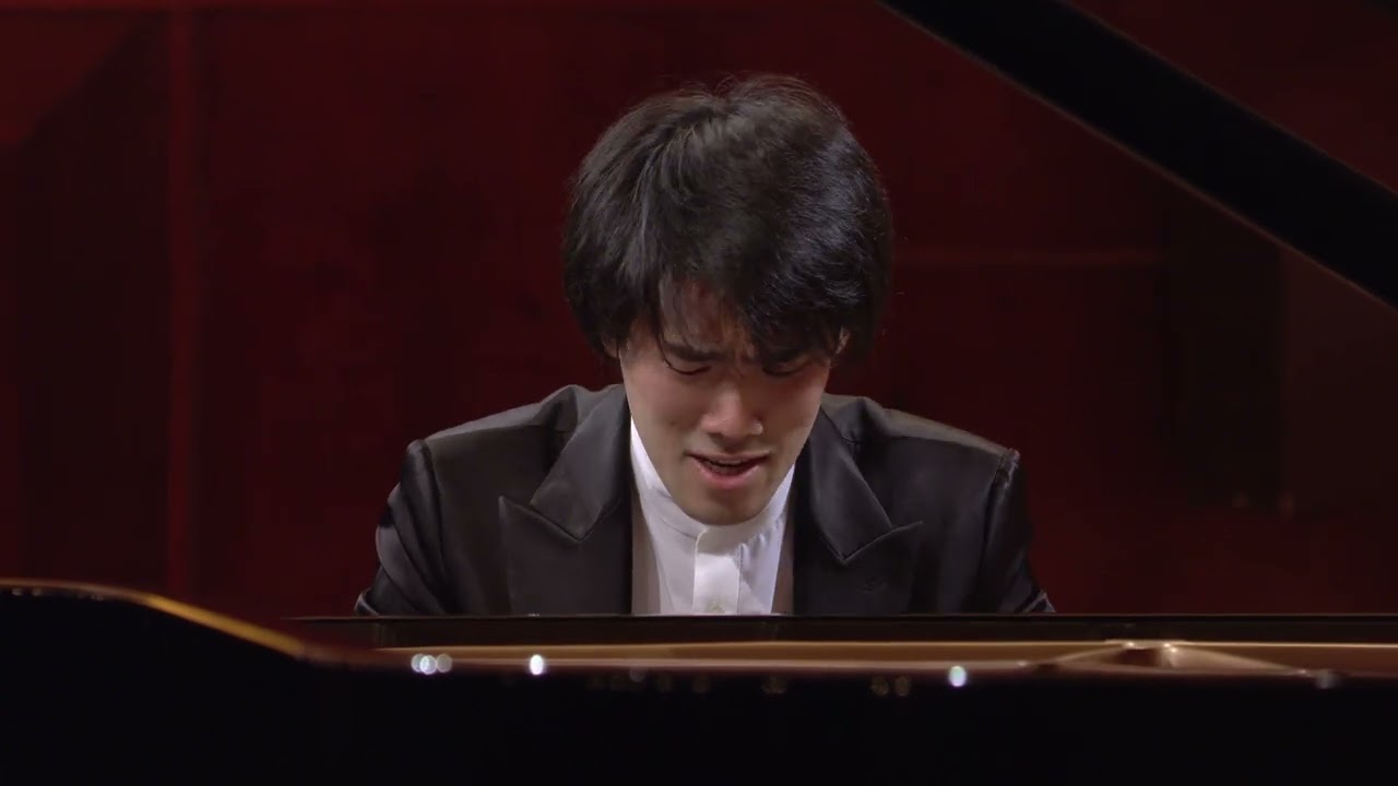 BRUCE (XIAOYU) LIU – Variations in B flat major, Op. 2 (18th Chopin Competition, third stage)
