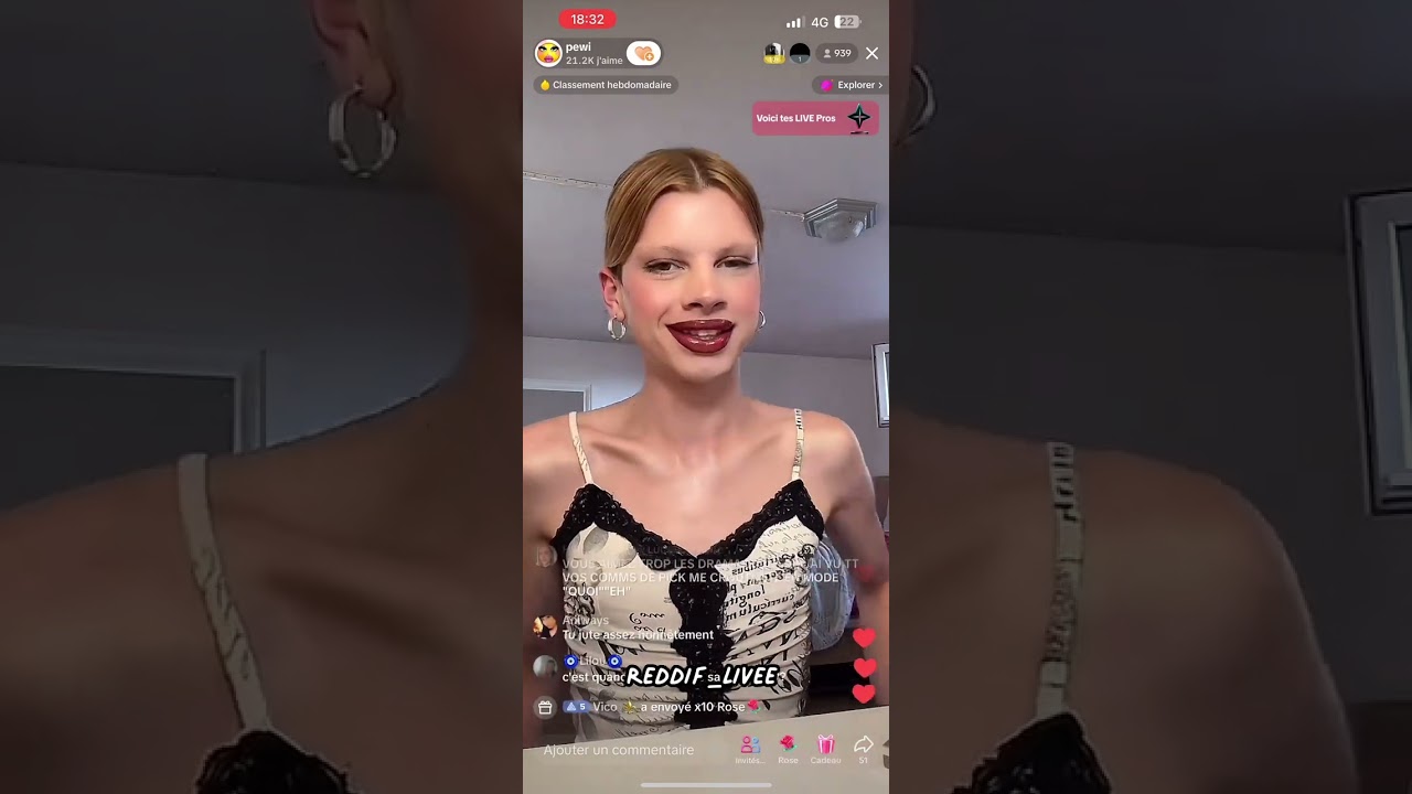 Pewi et les live tiktok 🤣❤️! Les gens ont commentaires c’est trop #tiktok #pewiyard