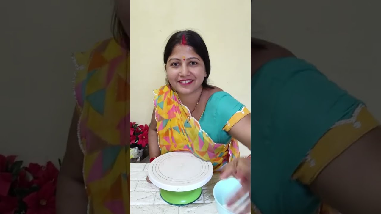 Ruby Bakes & Vlogs is live