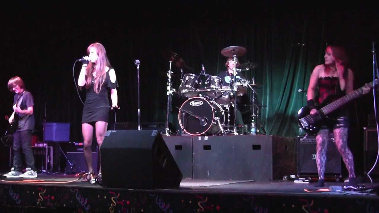 AMAZING teen band!  Rocks Sweet Child O Mine!