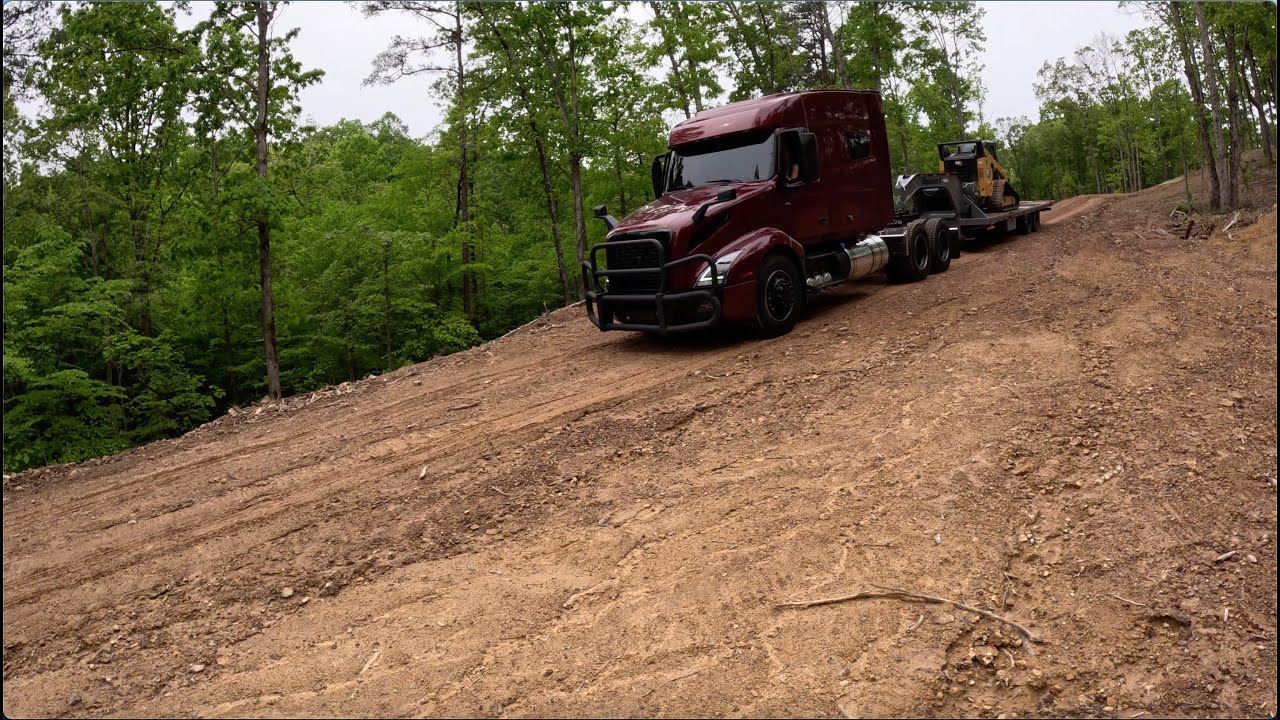 My Wife Backing a Trailer For the First Time.  2023 Volvo VNL 740