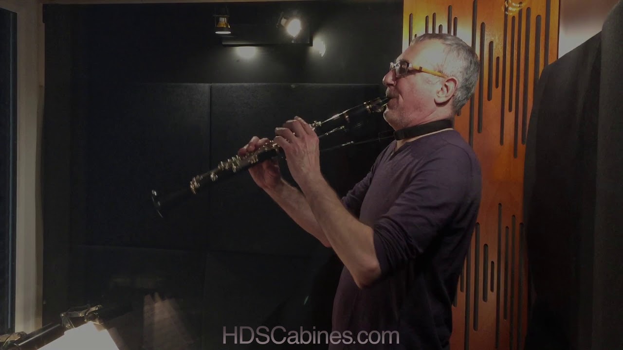 Clarinet sound isolation test &ndash; older HDS acoustic booth &ndash; real demonstration