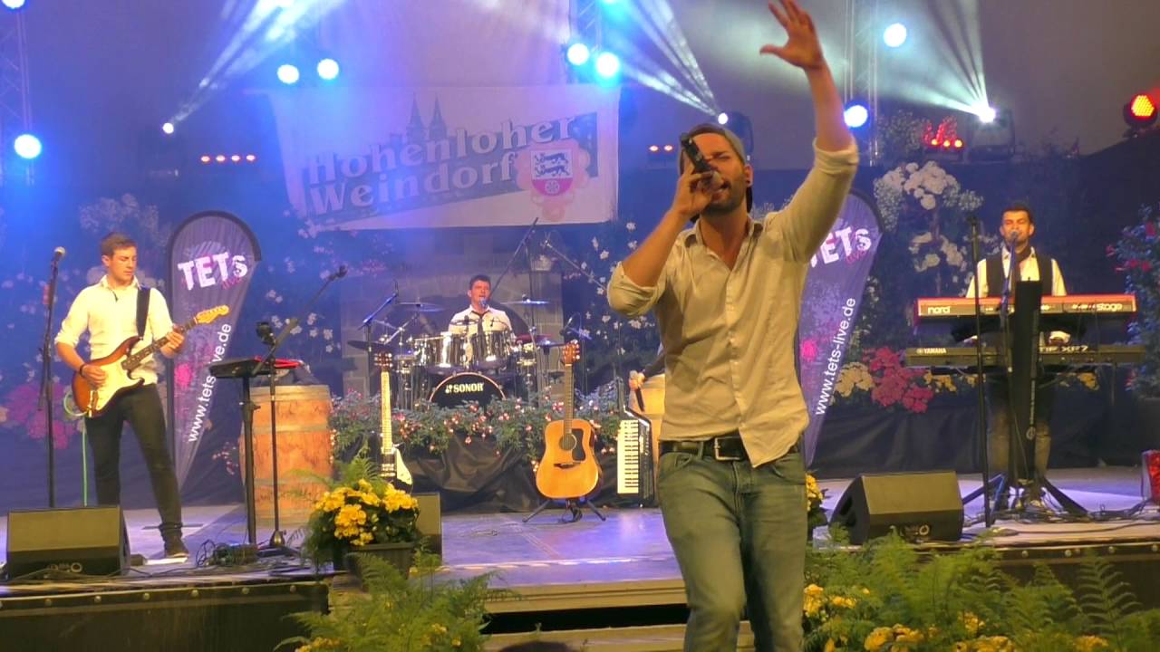 TETs live: Shut up and dance, Backstreets back u.a. (Cover)