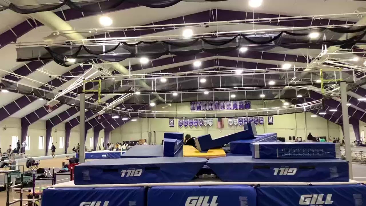 Mount Union Track and Field: Pole Vault