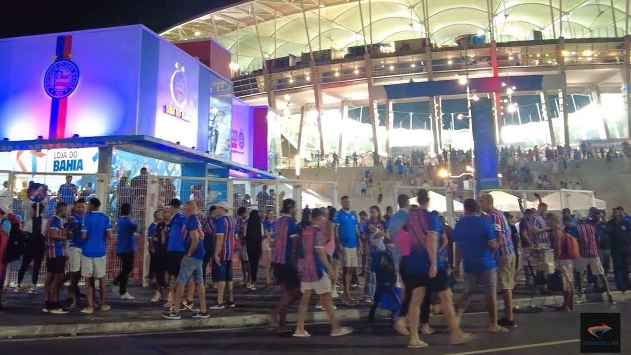 TORCIDA DO BAHIA AO REDOR DA ARENA FONTE NOVA, LIBERTADORES BAHIA X INTERNACIONAL
