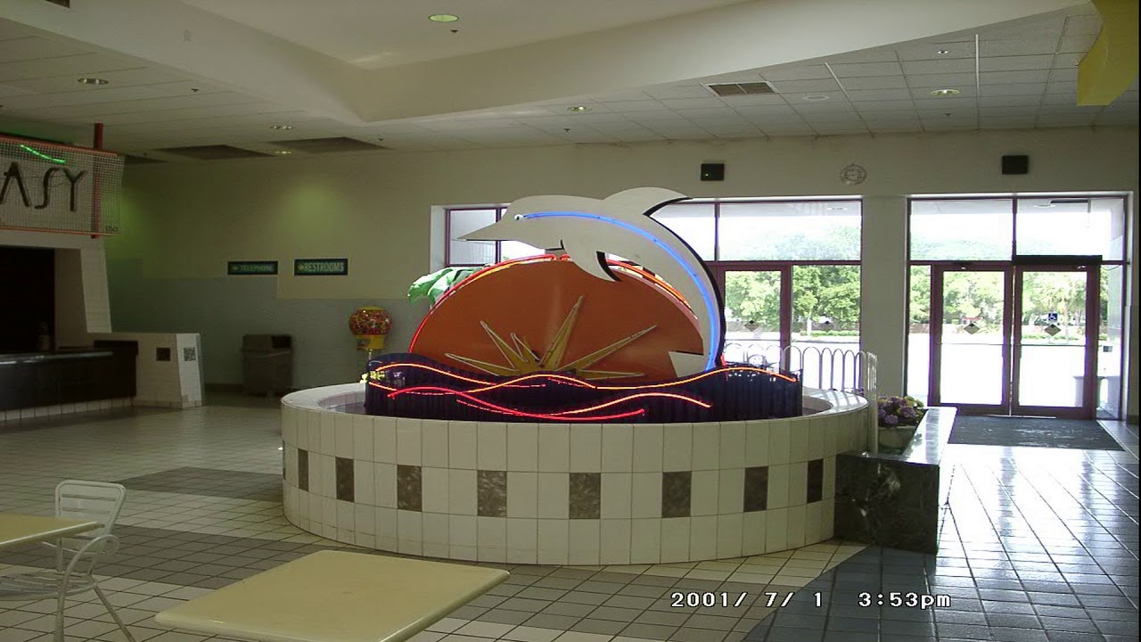 2001 JULY CLEARWATER MALL FLORIDA PHOTO MOVIE DEAD MALL CASIO QV3000EX QV3500EX