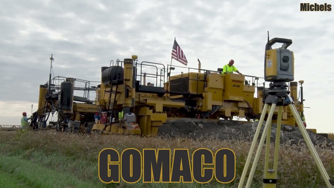 GOMACO GP360 Placer/Spreader Slipform Paver, with GP3 Slipform Paver and T/C-5600 Texture/Cure