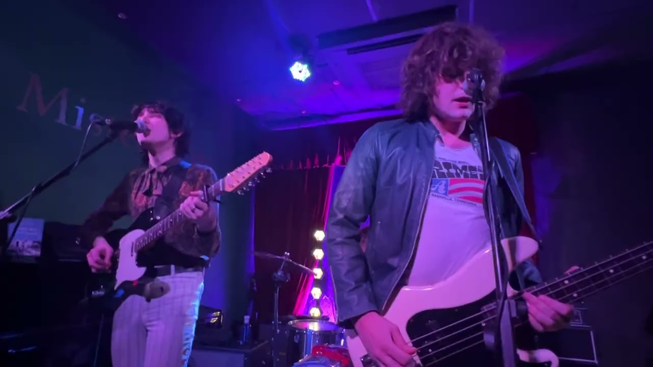 SHARP PINS - Queen of globes and mirrors (Directo! Mister Witt. Cartagena - Murcia) (6-2-2026)