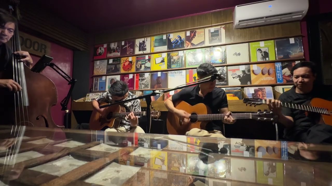 Limehouse Blues - Gypsy Jazz Quartet - The Jeepsy