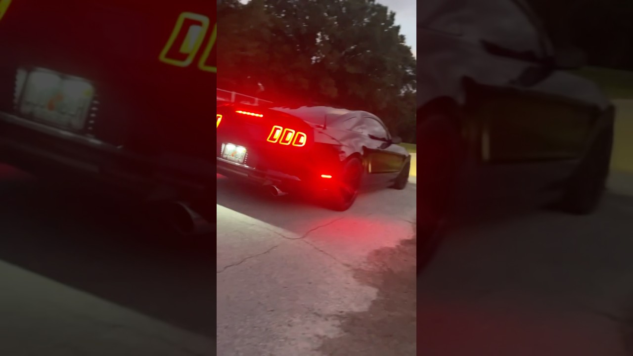 Drive by and revs of my 2013 mustang gt!