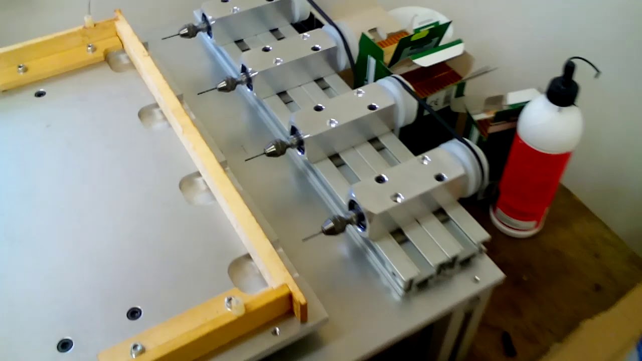 Bee frame drill, vrtačka  rámky, včely, vrtání rámků