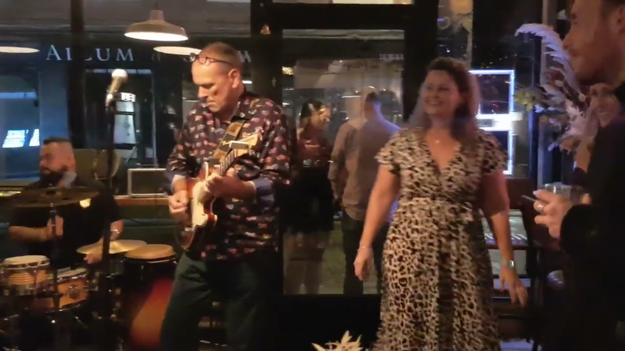 Martin Warman Electric Band Live at Framptons
