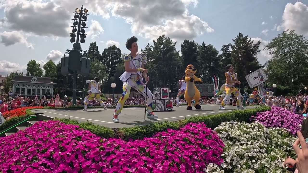 A Million Splashes of Colour - Disneyland Paris 2024.
