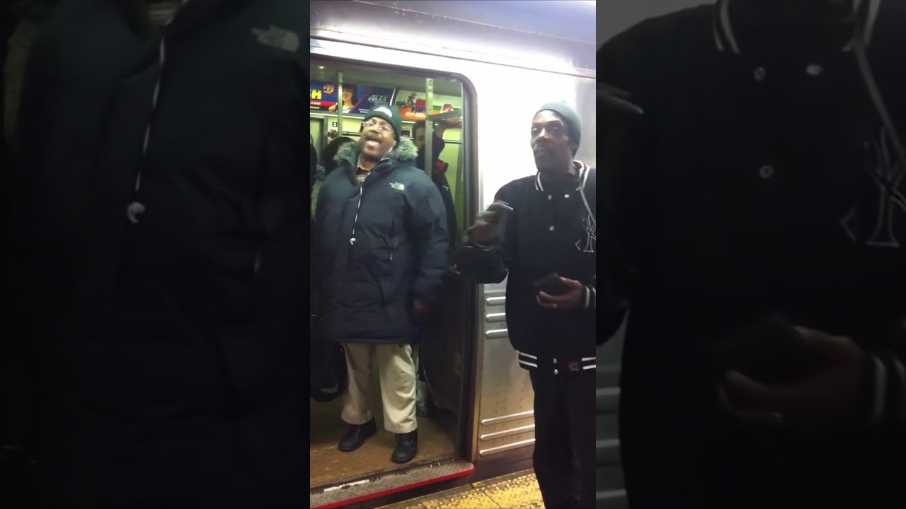 Brawl on NYC Subway | Pastor vs Crackhead Fight &ldquo;Police Help Meme&rdquo;