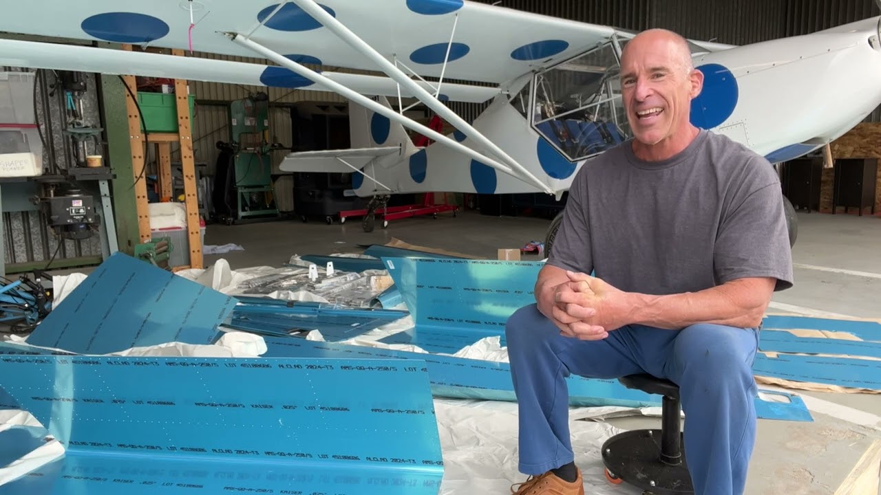 Scooby's new airplane kit