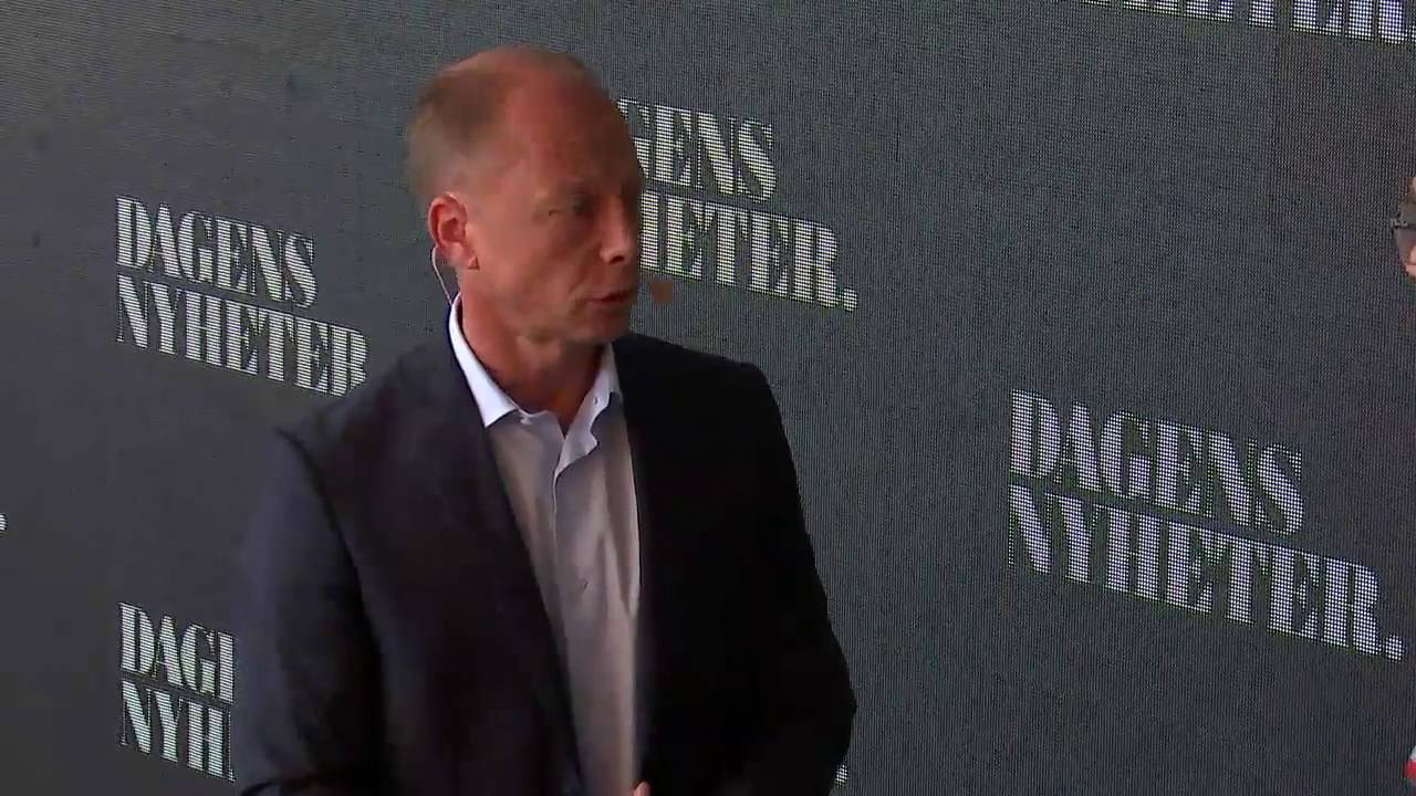 Mats J Larsson Fr&aring;gar Ut Jimmie Kingen &Aring;kesson i Almedalen 2016