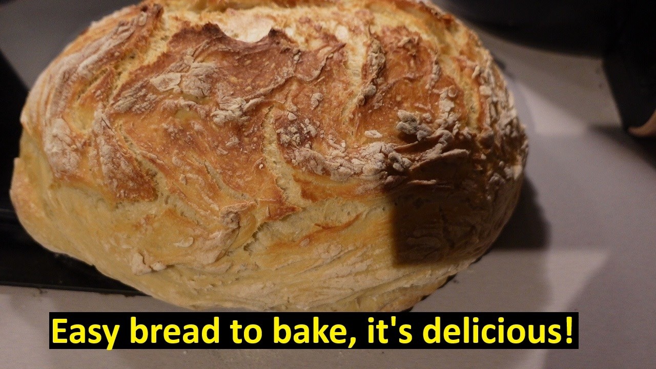 Bake a simple bread in a pot!