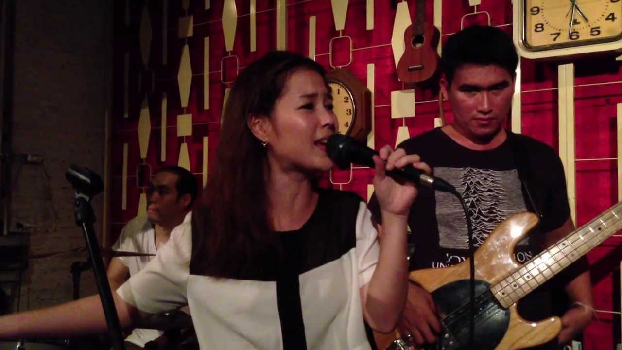 ตุ๊กตา จมาพร - Kimiga ireba Sorede ii @ Sofadang