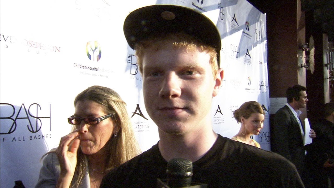Former Disney star Adam Hicks arrested for alleged armed robbery in Burbank I ABC7