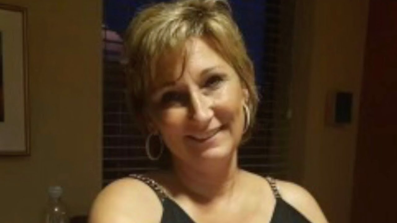 Missing: Beautiful Dee Warner from Michigan Tarot reading #psychictarot  #deewarner