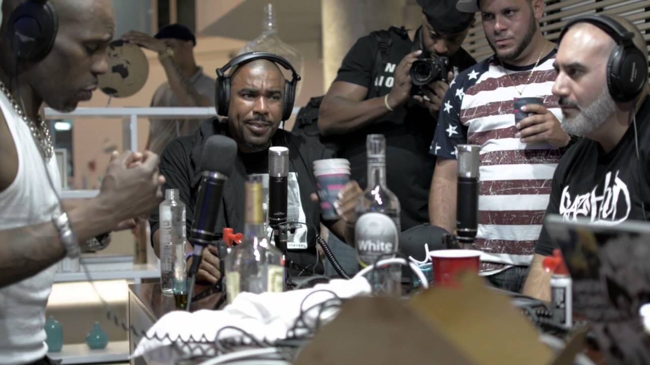 DMX молится вместе с чемпионами по выпивке