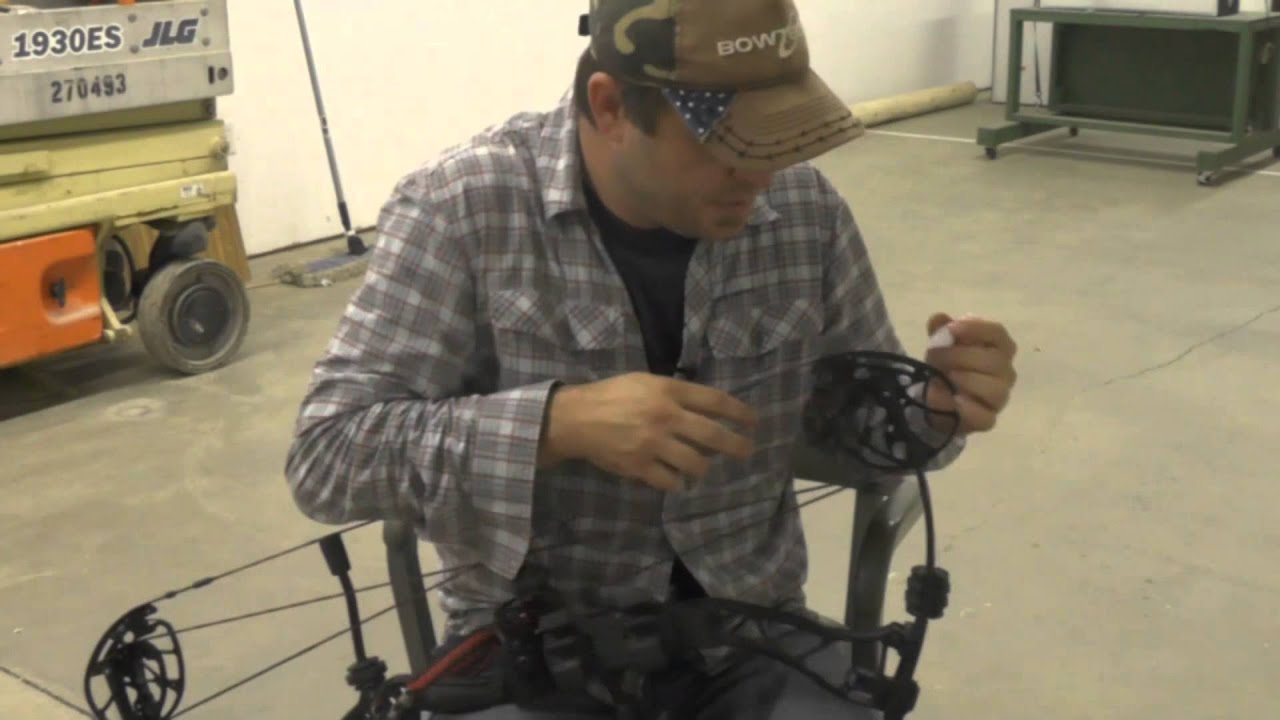 David White's Outdoors: Lubricating your bow 8-27-14