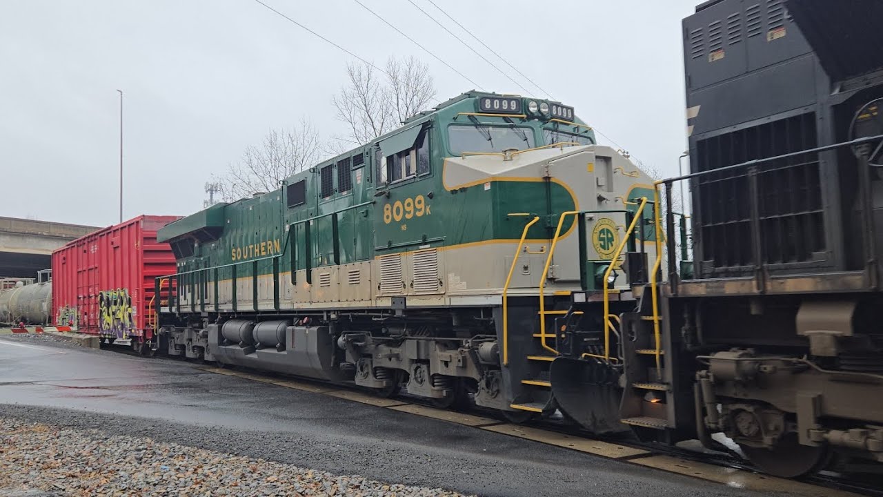 13Z at Main Street, Plains, Pa with NS 8099 