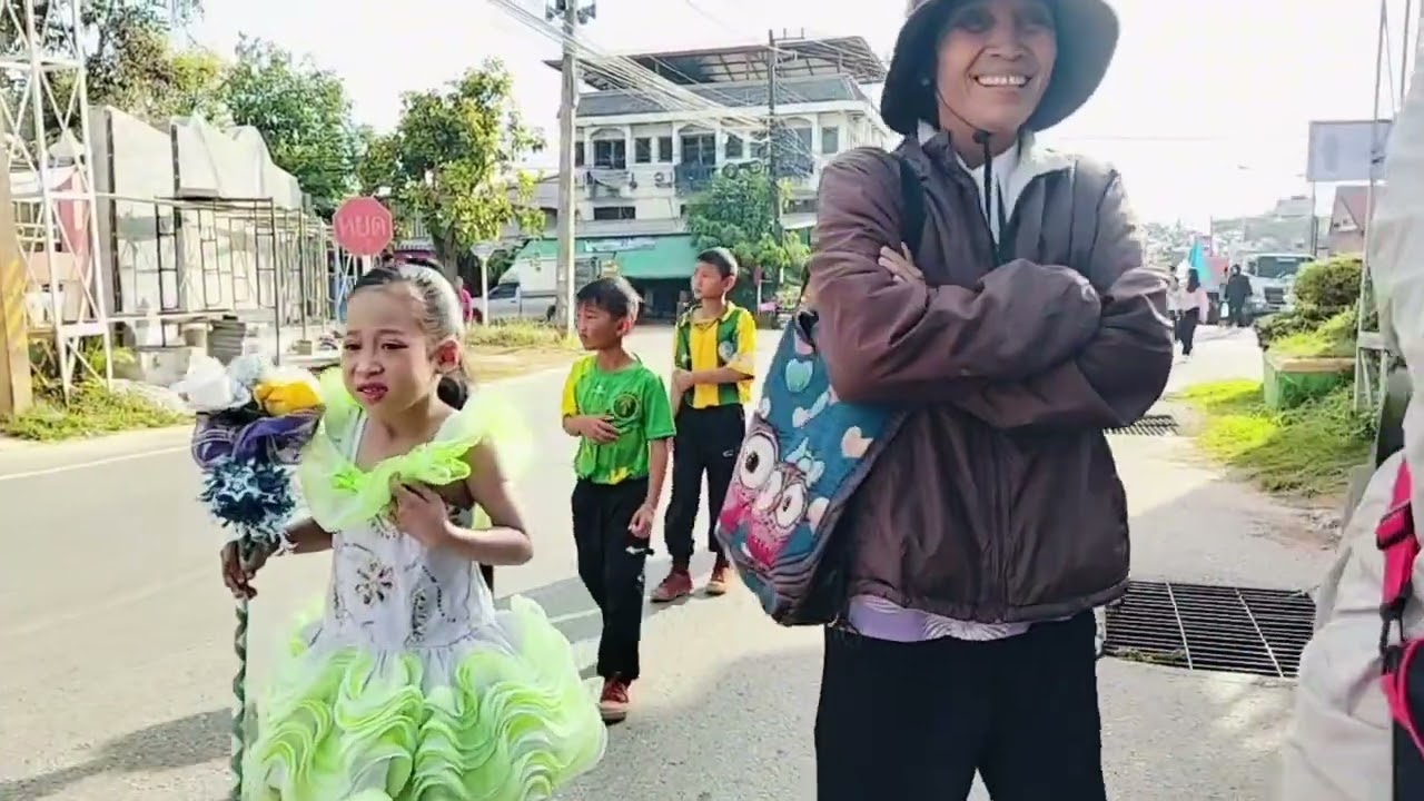 ขบวนแห่งานกีฬาเครือข่ายประถมศึกษาอำเภอเรณูนคร2568