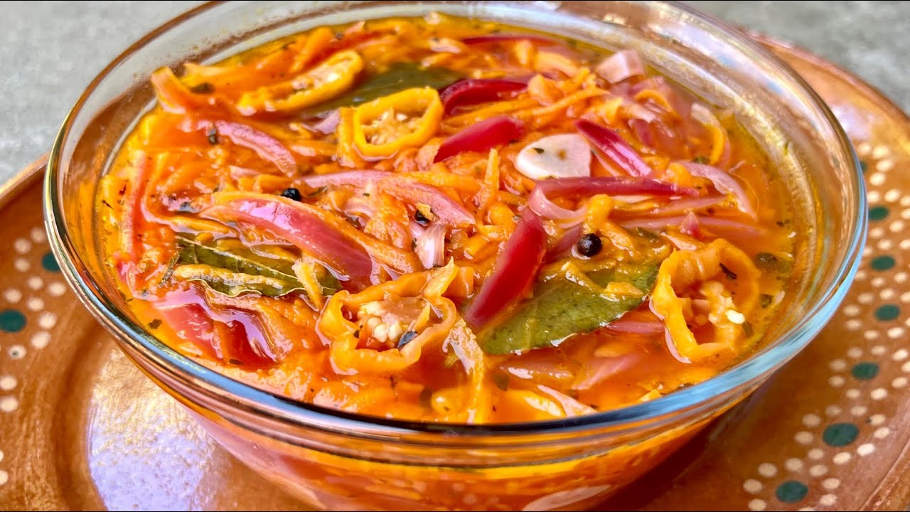 ZANAHORIAS RAYADAS CON CEBOLLA Y CHILE HABANERO EN VINAGRE O EN ESCABECHE, PARA TACOS, CARNES Y MAS