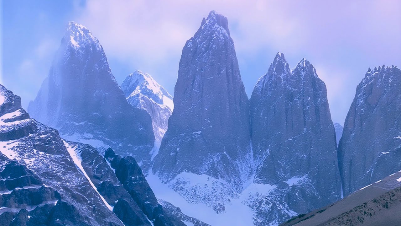 Torres del Paine - Las montañas azules - Remasterizado