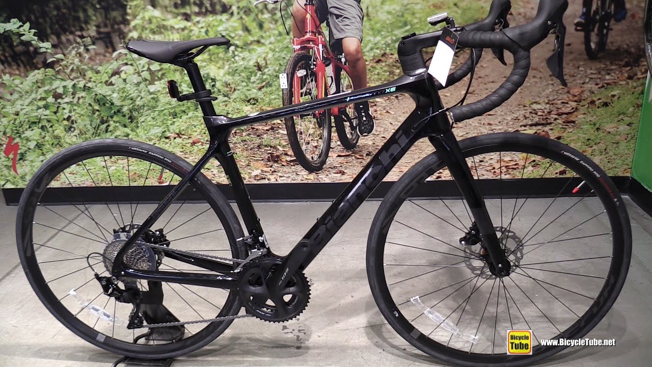 2022 Bianchi Infinito XE 105 Road Bike - Walkaround Tour at Bicycles Quilicot Boutique Laval