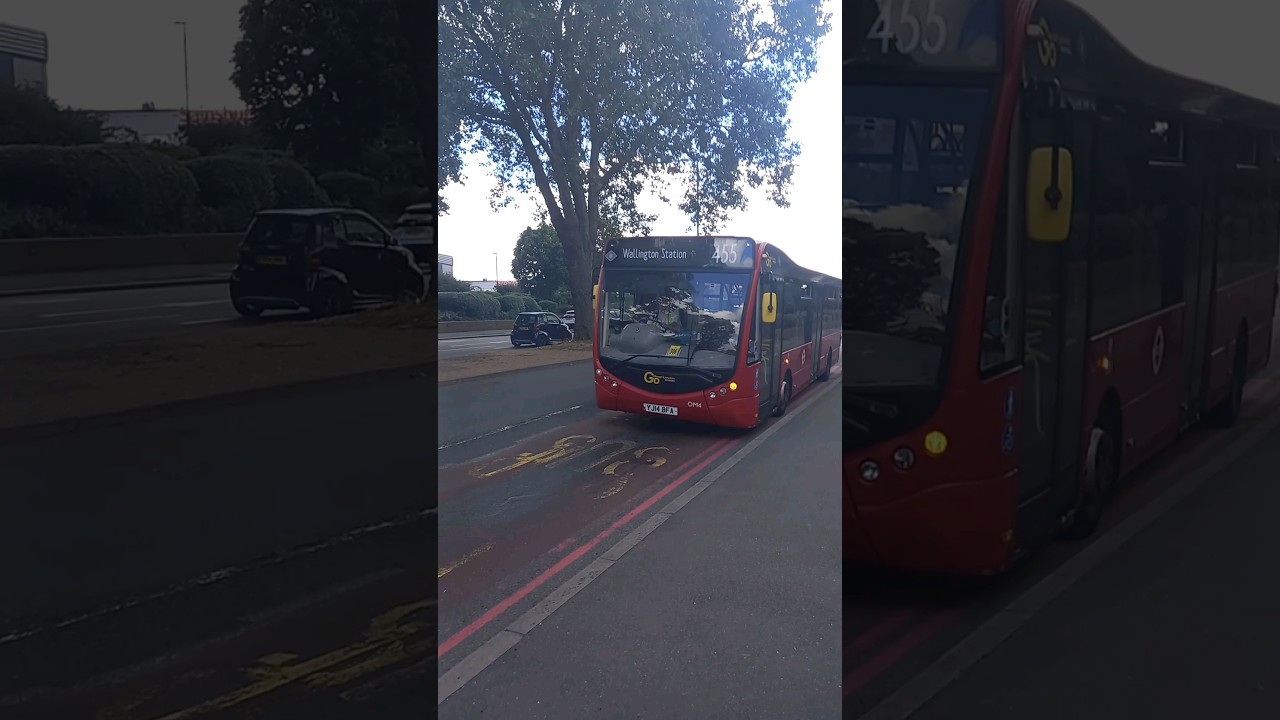 London Bus Route 455 At Purley Way, Waddon Marsh